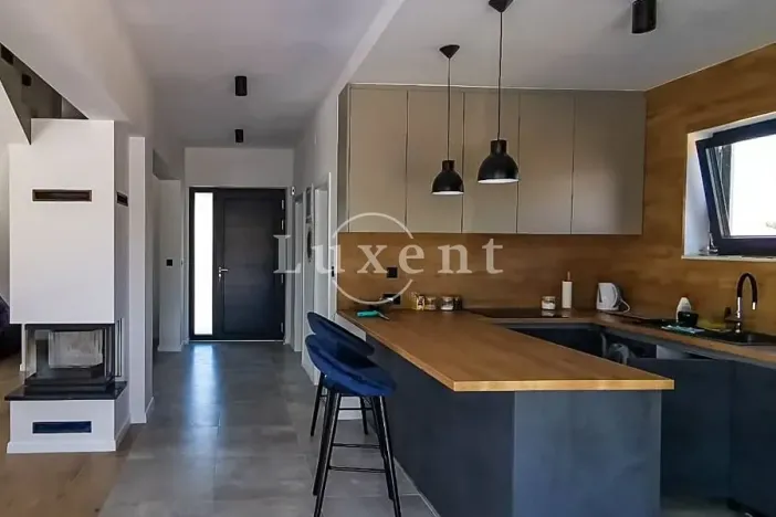 Prodej vily, Zadar, Chorvatsko, 230 m2