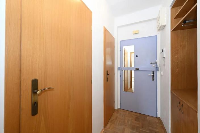 Pronájem bytu 2+kk, Praha - Dejvice, Kafkova, 56 m2