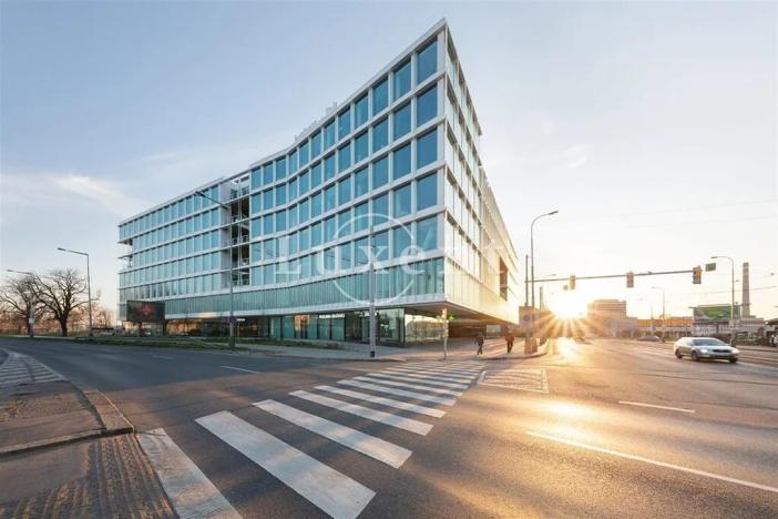 Pronájem kanceláře, Praha - Holešovice, Plynární, 620 m2