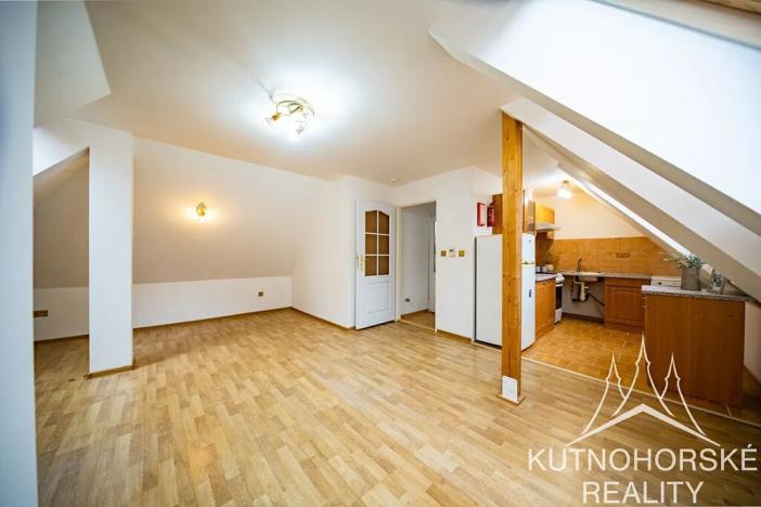 Prodej bytu 1+kk, Kutná Hora, Václavské náměstí, 36 m2