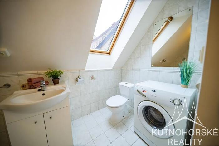 Prodej bytu 1+kk, Kutná Hora, Václavské náměstí, 36 m2