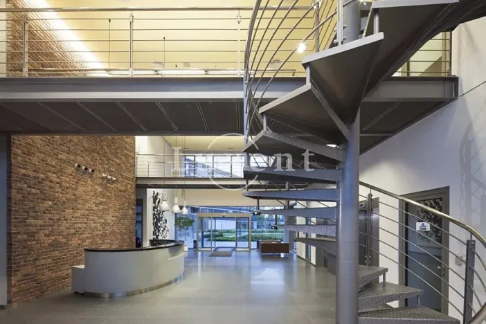 Pronájem kanceláře, Praha, Radlická, 516 m2