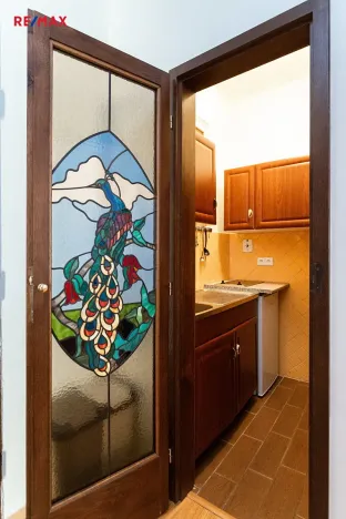 Pronájem bytu 2+kk, Praha - Nové Město, Masarykovo nábřeží, 60 m2