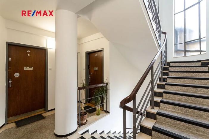 Pronájem bytu 2+kk, Praha - Nové Město, Masarykovo nábřeží, 60 m2