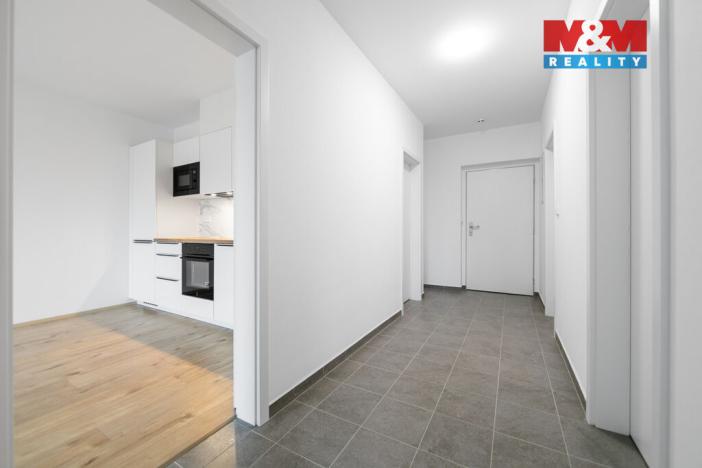 Pronájem bytu 2+kk, Plzeň, Safírová, 66 m2