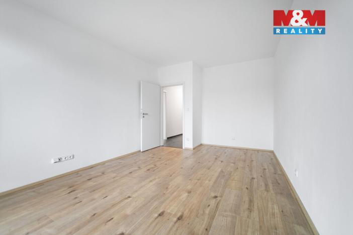 Pronájem bytu 2+kk, Plzeň, Safírová, 66 m2