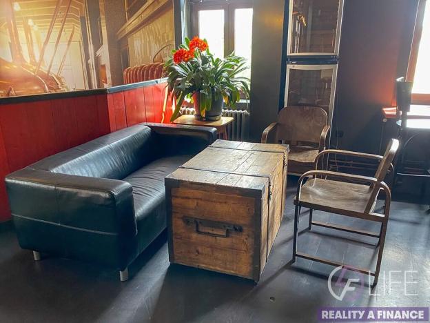 Prodej obchodního prostoru, Vrchlabí, Českých bratří, 1200 m2