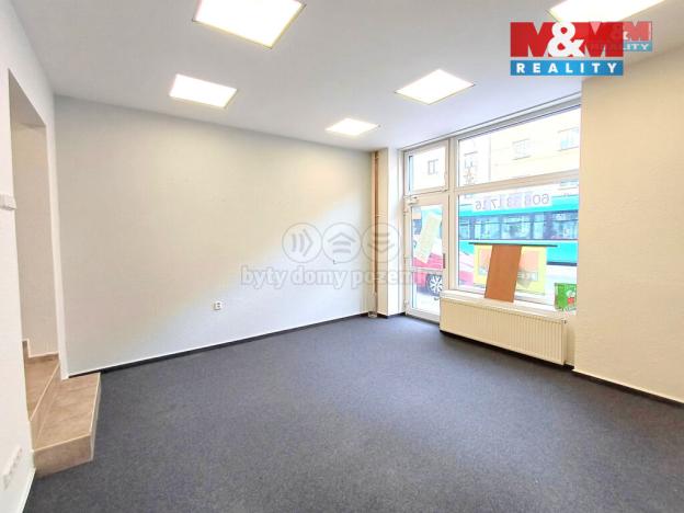 Pronájem obchodního prostoru, Ostrava - Mariánské Hory, 28. října, 40 m2