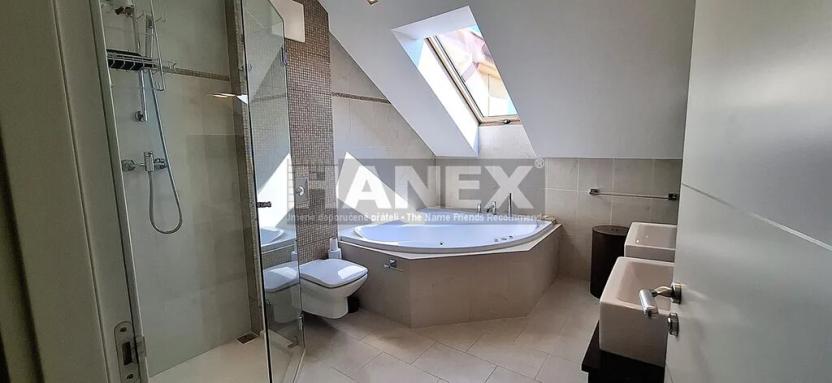 Prodej bytu 4+kk, Praha - Smíchov, Kroftova, 185 m2