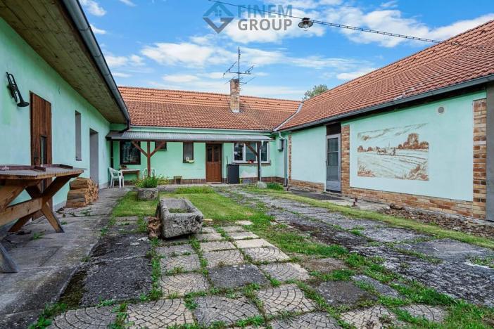 Prodej rodinného domu, Jílovice, 728 m2