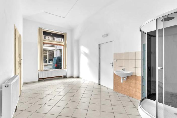 Pronájem obchodního prostoru, Hradec Králové, Tomkova, 133 m2