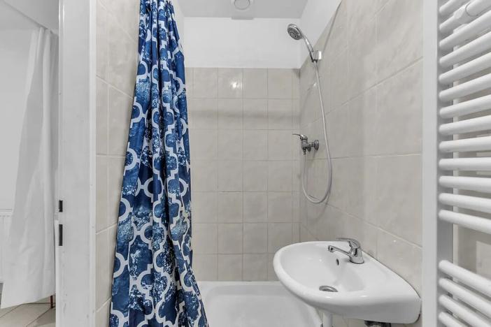 Pronájem obchodního prostoru, Hradec Králové, Tomkova, 133 m2