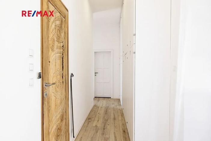 Prodej vícegeneračního domu, Vráž, Nad Loděnicí, 219 m2