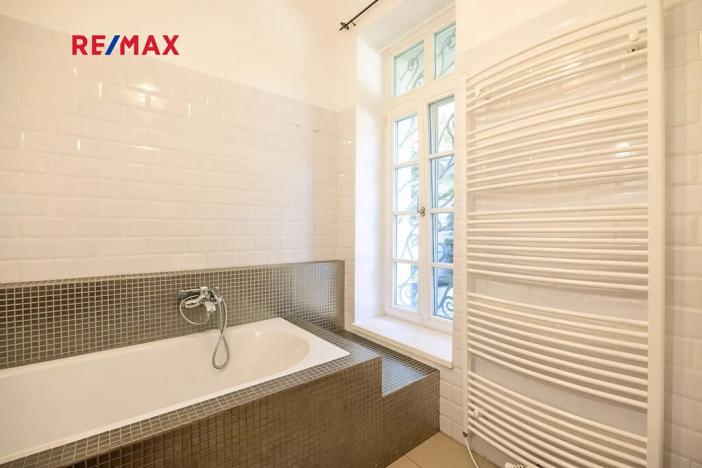 Prodej vícegeneračního domu, Vráž, Nad Loděnicí, 219 m2