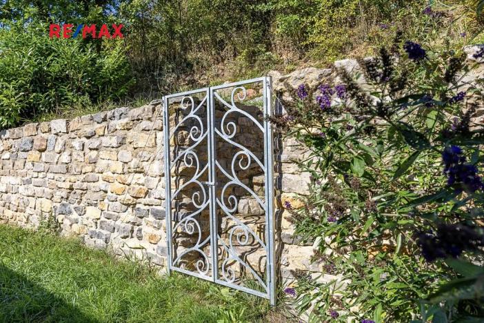 Prodej vícegeneračního domu, Vráž, Nad Loděnicí, 219 m2