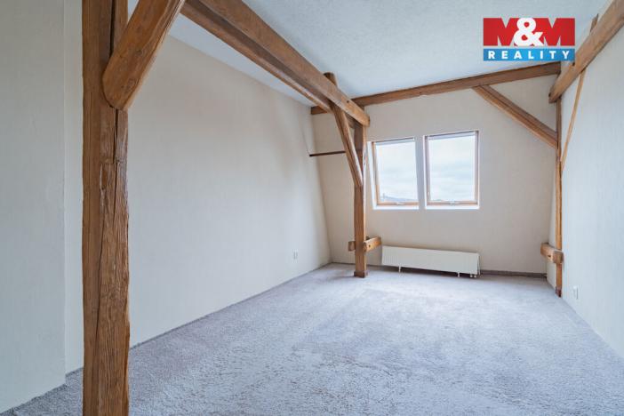 Prodej bytu 3+1, Cheb, Karlova, 140 m2