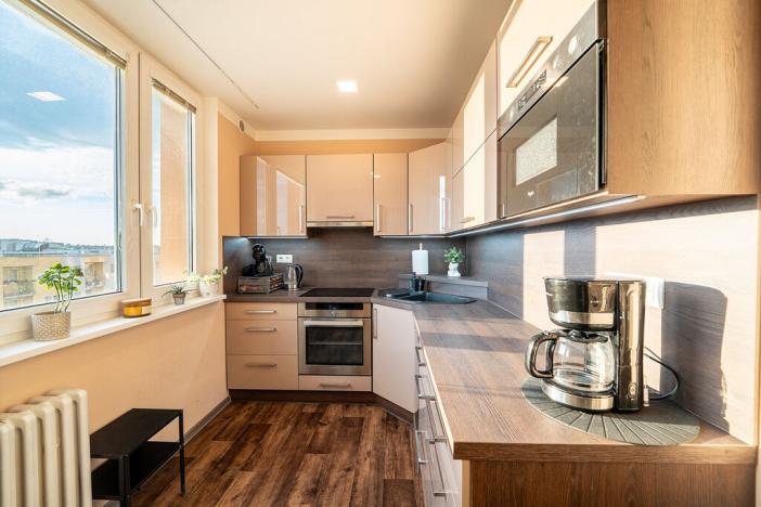 Prodej bytu 3+1, Praha - Letňany, Tupolevova, 85 m2