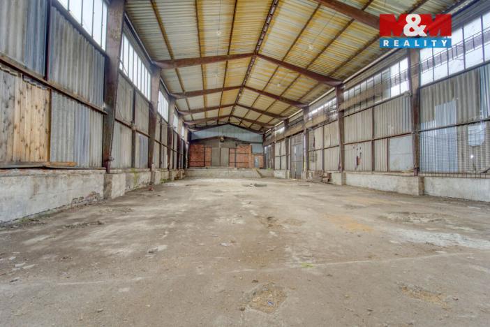 Prodej komerčního pozemku, Jesenice, 8431 m2