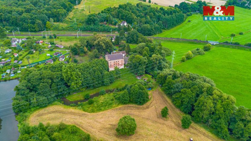 Prodej obchodního prostoru, Klatovy - Beňovy, 934 m2