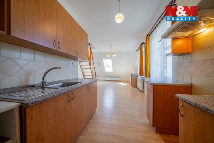 Prodej rodinného domu, Rovečné, 270 m2