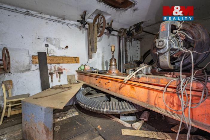 Prodej historického objektu, Klatovy - Beňovy, 934 m2