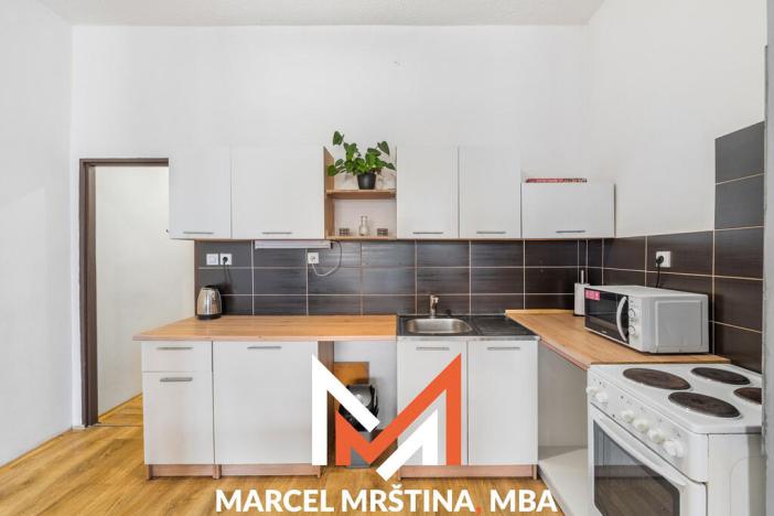 Prodej rodinného domu, Broumov - Nové Město, U Dolní brány, 1040 m2