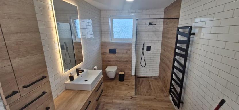 Prodej rodinného domu, Lhota, 164 m2