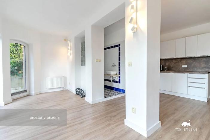 Prodej rodinného domu, Hlásná Třebaň, K Černé Skále, 305 m2