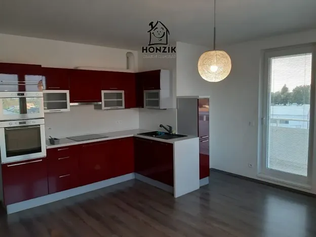 Pronájem bytu 2+kk, Praha - Uhříněves, U uhříněveské obory, 50 m2