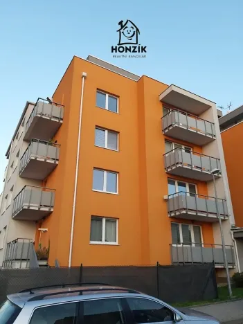 Pronájem bytu 2+kk, Praha - Uhříněves, U uhříněveské obory, 50 m2