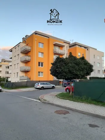 Pronájem bytu 2+kk, Praha - Uhříněves, U uhříněveské obory, 50 m2