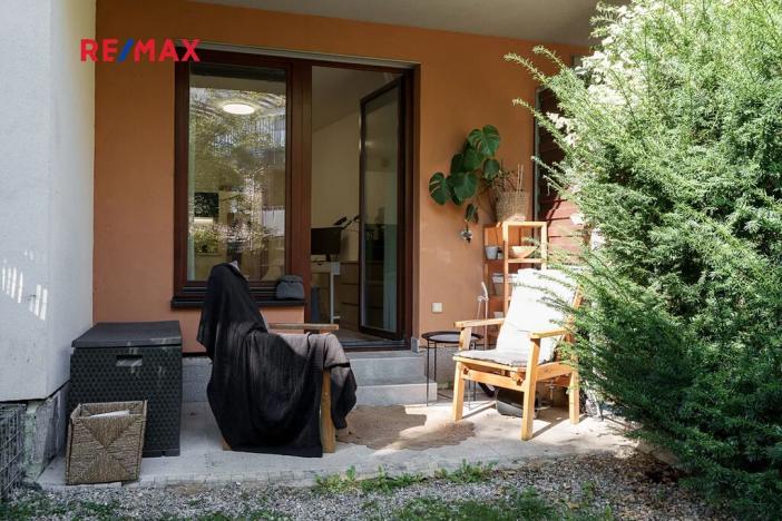 Prodej bytu 1+kk, Praha - Smíchov, Jeřabinová, 26 m2