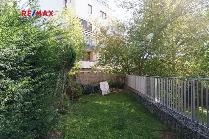 Prodej bytu 1+kk, Praha - Smíchov, Jeřabinová, 26 m2