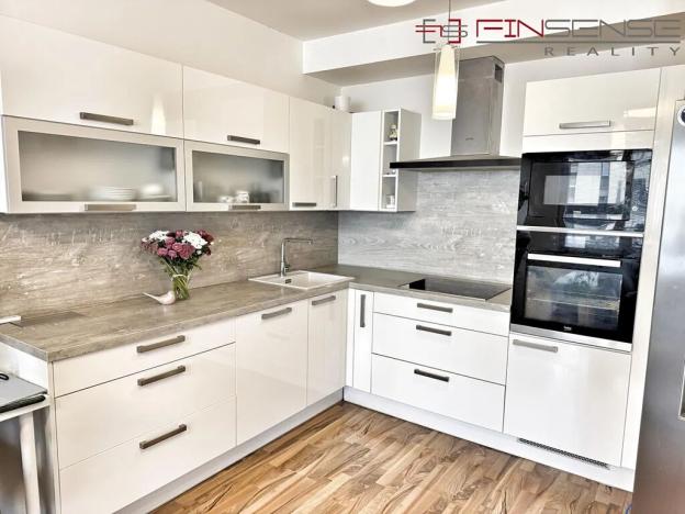 Prodej bytu 3+kk, Praha - Modřany, Zlochova, 77 m2