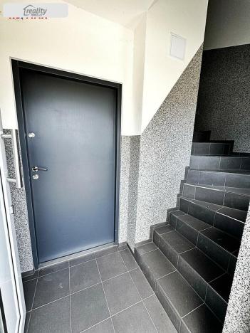 Prodej bytu 3+kk, Nebovidy, 61 m2