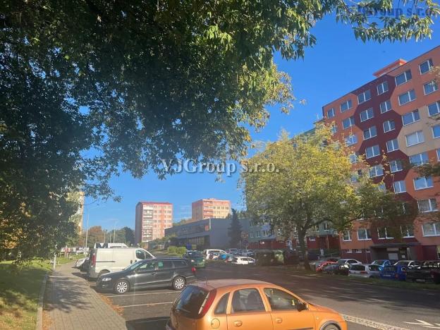 Prodej bytu 3+1, Bílina, Sídliště Za Chlumem, 65 m2