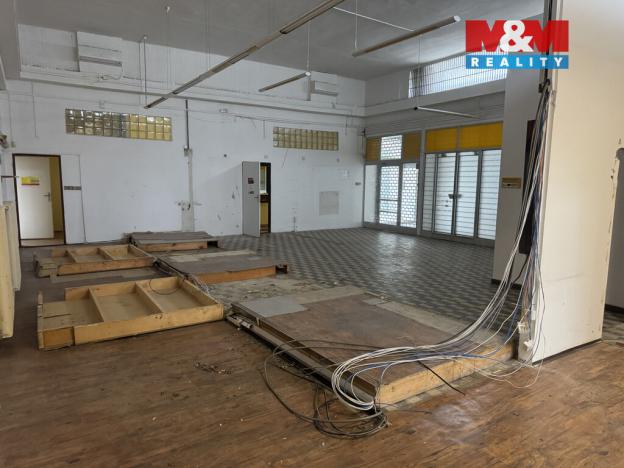 Pronájem obchodního prostoru, Praha - Malešice, Počernická, 1172 m2