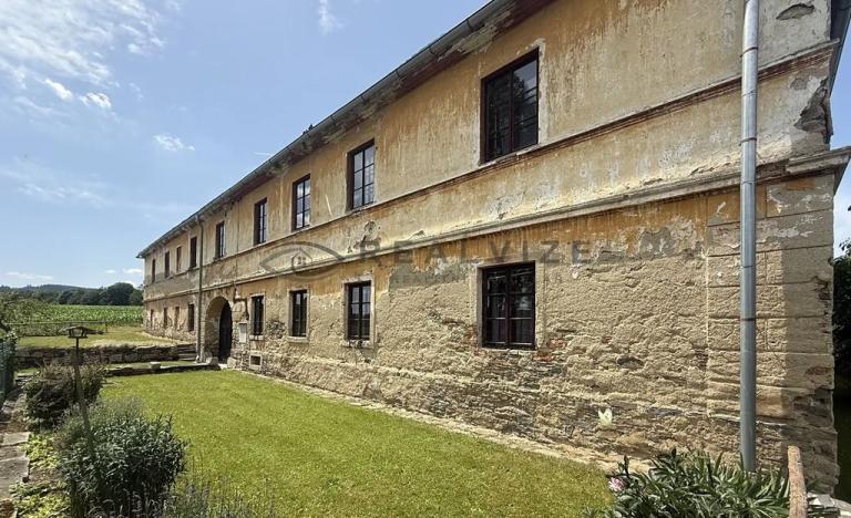 Prodej zemědělské usedlosti, Mirkovice, 2420 m2