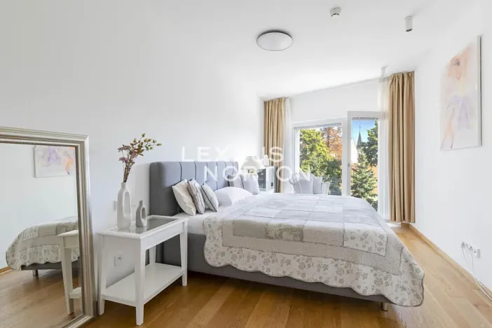 Prodej bytu 2+kk, Praha - Smíchov, Kobrova, 79 m2