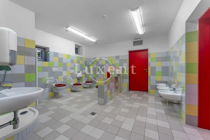 Prodej komerční nemovitosti, Praha - Strašnice, Olešská, 310 m2