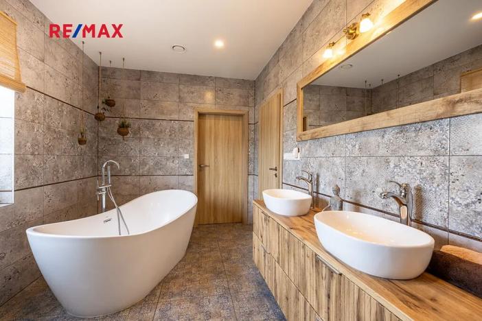 Prodej rodinného domu, Kostelec nad Černými lesy, 140 m2