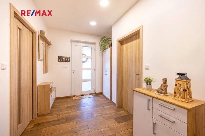 Prodej rodinného domu, Kostelec nad Černými lesy, 140 m2