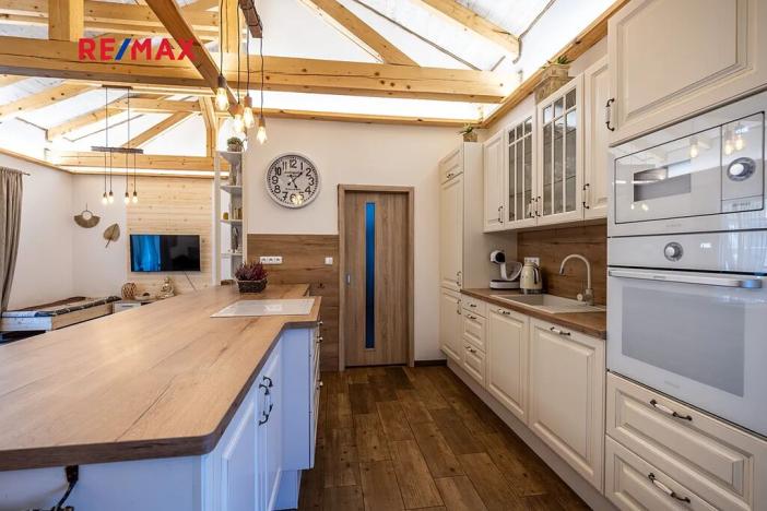 Prodej rodinného domu, Kostelec nad Černými lesy, 140 m2