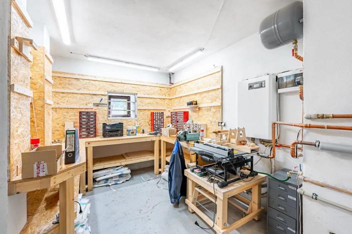 Prodej vícegeneračního domu, Jenštejn, 200 m2