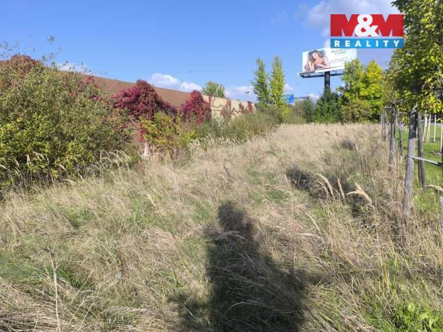 Pronájem zahrady, Pardubice, Pištorova, 1835 m2