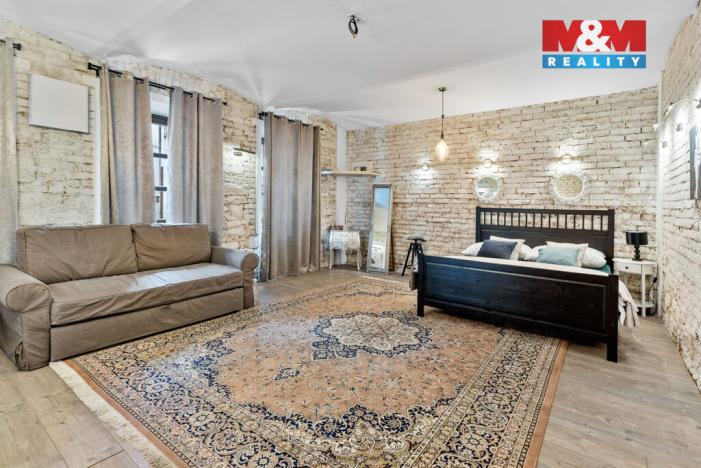 Prodej činžovního domu, Kravaře, P. Bezruče, 254 m2