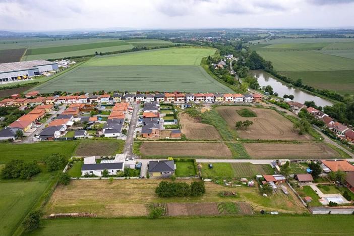 Prodej pozemku pro bydlení, Syrovice, 421 m2