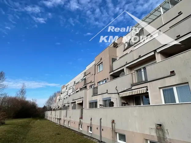 Pronájem bytu 2+kk, Kroměříž, Nitranská, 70 m2