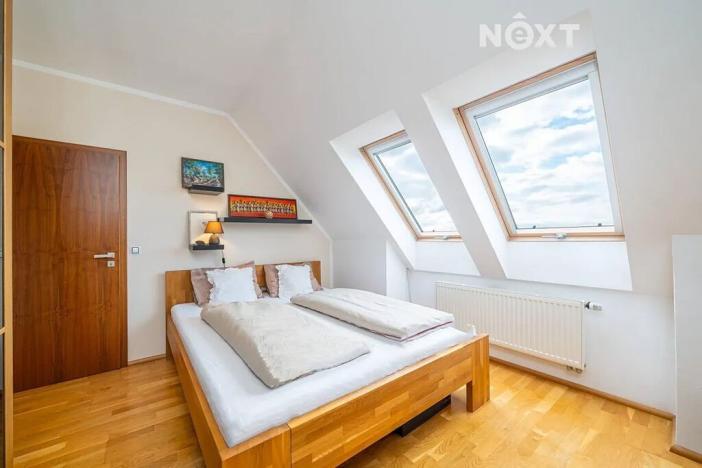 Prodej bytu 2+kk, Velká Bystřice, Na Vyhlídce, 64 m2