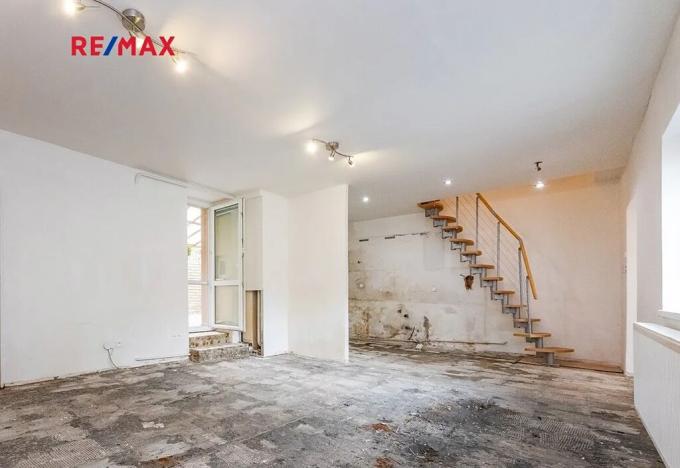 Prodej rodinného domu, Praha - Uhříněves, V kuťatech, 78 m2